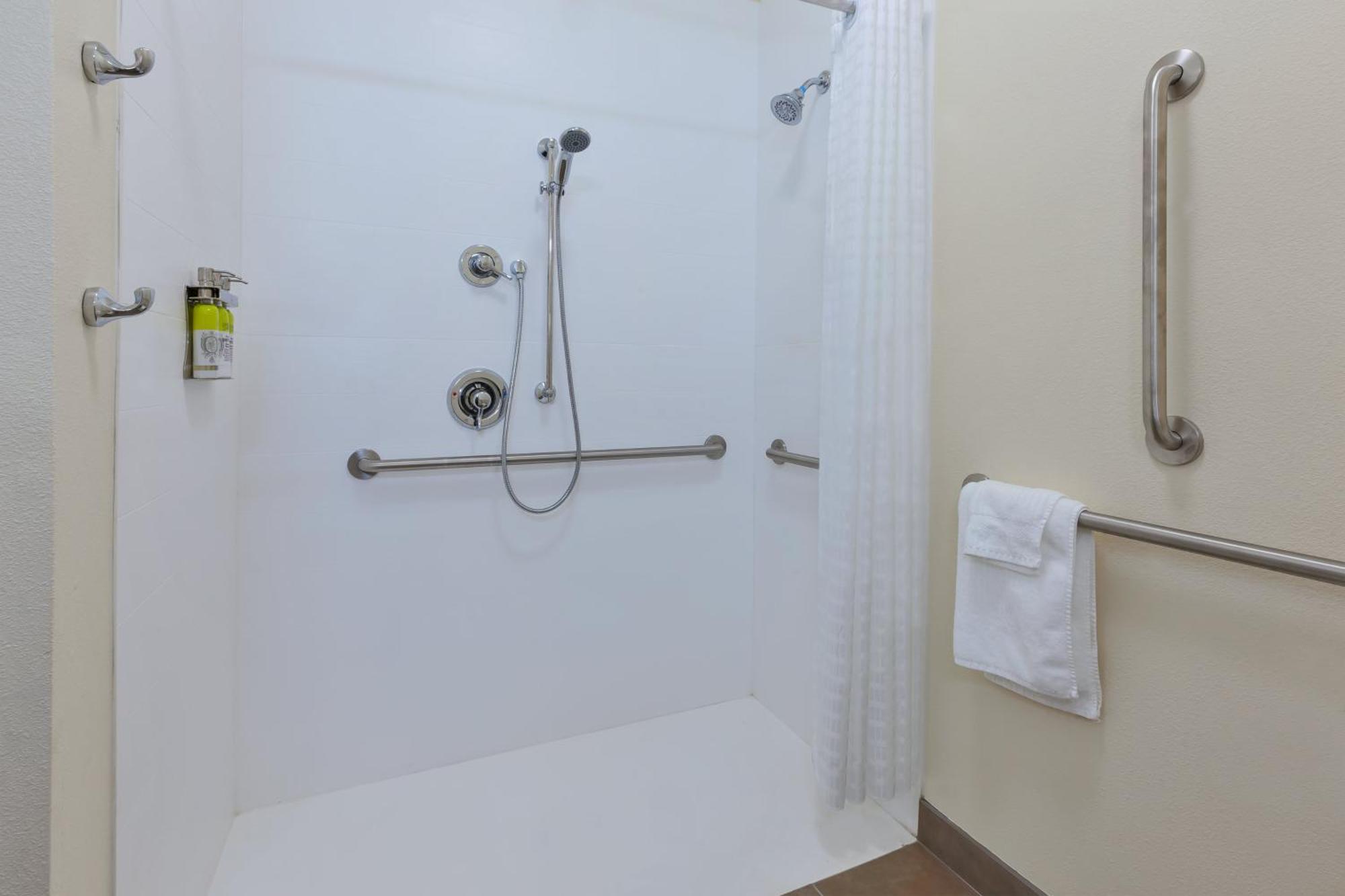 Candlewood Suites Louisville - Ne Downtown Area By Ihg Екстериор снимка