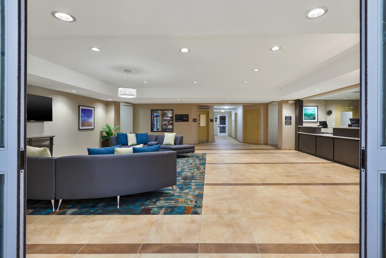 Candlewood Suites Louisville - Ne Downtown Area By Ihg Екстериор снимка