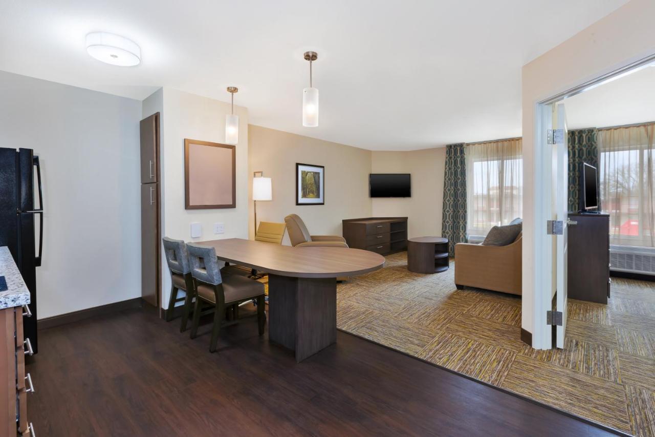Candlewood Suites Louisville - Ne Downtown Area By Ihg Екстериор снимка